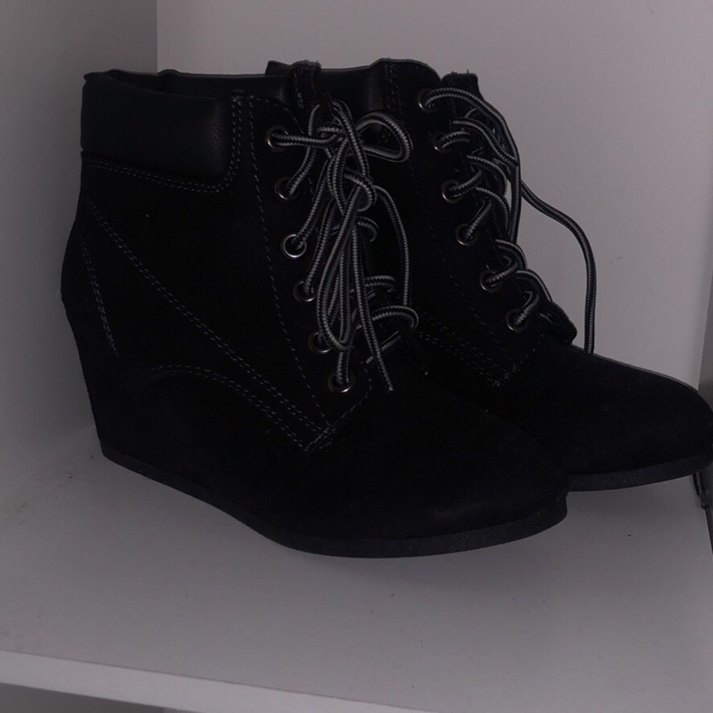 Black winter booties